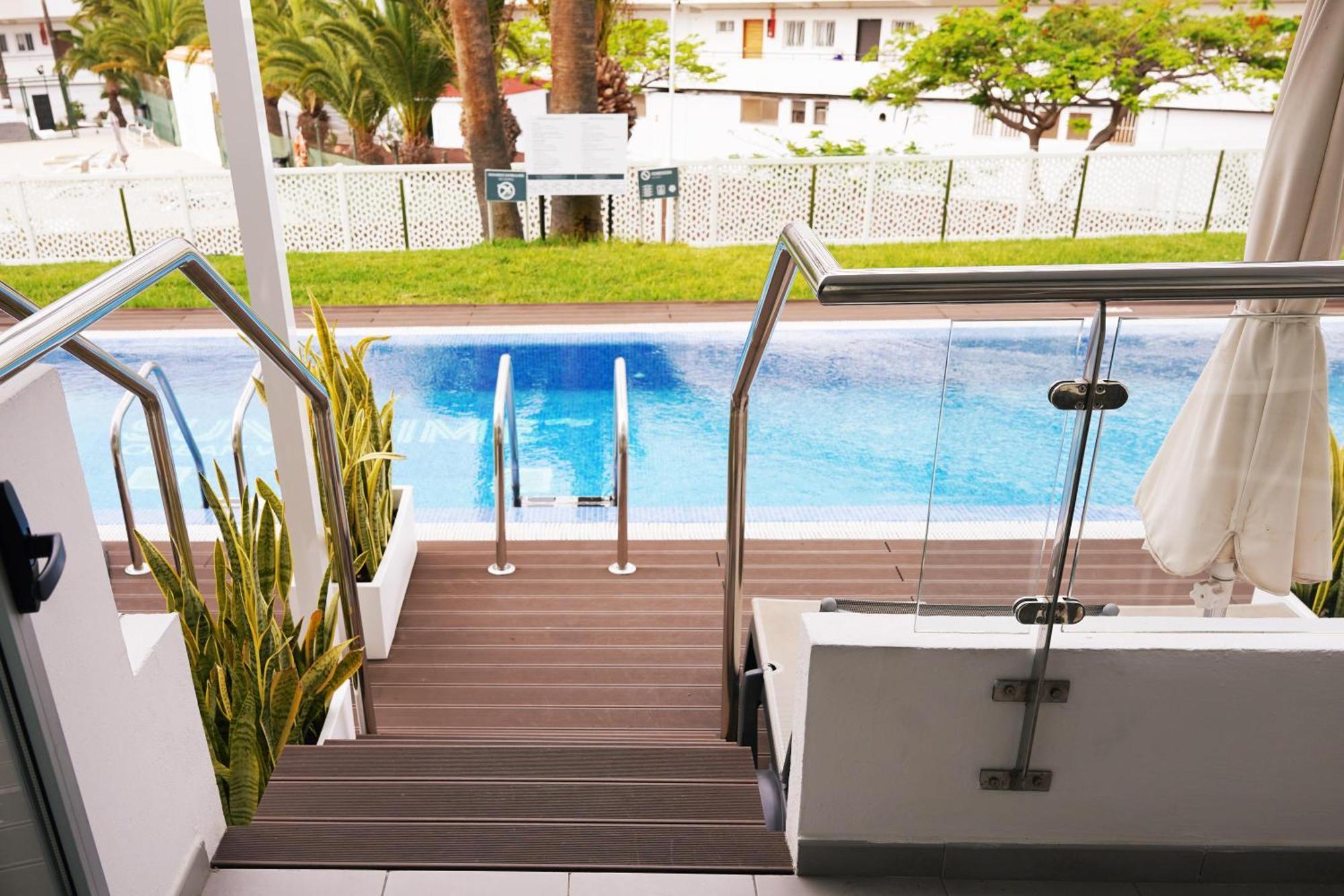 Junior Suite Swim Up